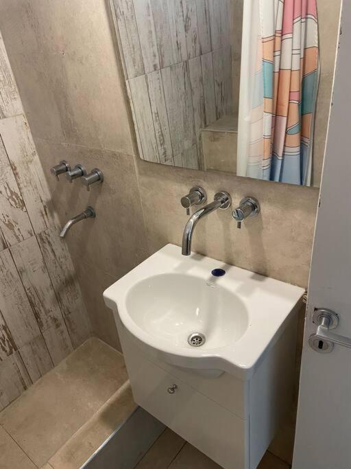 Apartamento Depto Con Hermosa Vista Mendoza